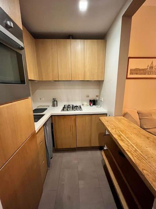 Colosseum Apartment - Your Cozy Roman Escape المظهر الخارجي الصورة